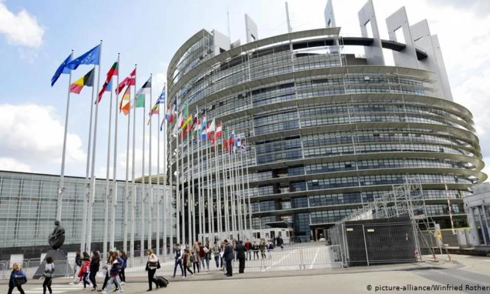 ΕΕ: Η Τουρκία «να τερματίσει αμέσως κάθε παράνομη έρευνα στην Αν. Μεσόγειο»